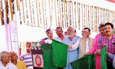 अब प्रतिदिन दौड़ेगी आगरा फोर्ड: संतोष गंगवार