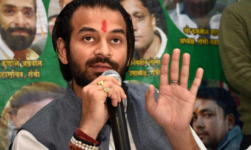 बिहार का अगला मुख्यमंत्री कौन होगा, तेजप्रताप यादव का बड़ा बयान? बिहार का अगला मुख्यमंत्री कौन होगा, तेजप्रताप यादव का बड़ा बयान?