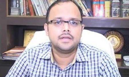 यूपी : IAS जुहैर बिन सगीर समेत 9 अफसरों के खिलाफ मुकदमा दर्ज