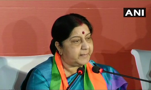 सुषमा बोलीं- भगवान न करे वो दिन आए, जब राहुल से हिंदुत्व सीखना पड़े