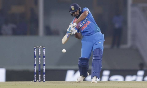 इस मामले में रोहित शर्मा ने विराट कोहली को छोड़ा पीछे, बनाया ये रिकॉर्ड!