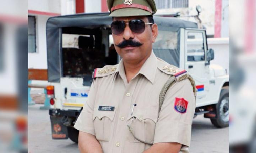 बुलंदशहर हिंसा: इंस्पेक्टर सुबोध कुमार को गोली मारने वाला मुख्य आरोपी गिरफ्तार बुलंदशहर हिंसा: इंस्पेक्टर सुबोध कुमार को गोली मारने वाला मुख्य आरोपी गिरफ्तार