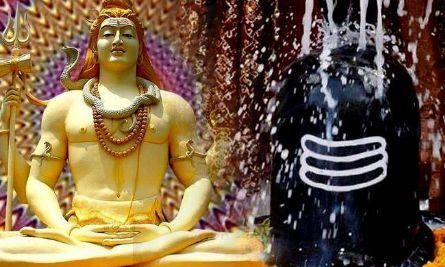 जानिए सावन की शिवरात्रि का महत्व , पूजाविधि और मंत्र जानिए सावन की शिवरात्रि का महत्व , पूजाविधि और मंत्र