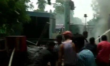 दिल्ली में स्थित दूरदर्शन भवन में लगी आग दिल्ली में स्थित दूरदर्शन भवन में लगी आग