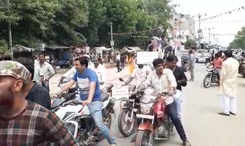 कांग्रेस के राष्ट्रव्यापी आह्वान पर भारत बंद के साथ-साथ आज झुंझुनू भी रहा बंद