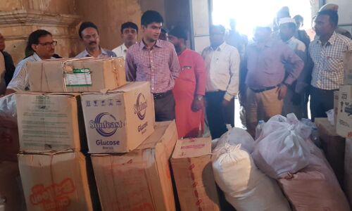 सिविल डिफेंस ने इलाहाबाद जिला प्रशासन को केरल के लिए उपलब्ध करायी राहत सामग्री सिविल डिफेंस ने इलाहाबाद जिला प्रशासन को केरल के लिए उपलब्ध करायी राहत सामग्री