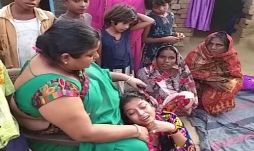 यूपी में छठ पूजा करने जा रही महिला की ट्रेन में पीट पीट कर हत्या यूपी में छठ पूजा करने जा रही महिला की ट्रेन में पीट पीट कर हत्या