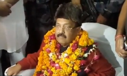 रामपुर में अमर सिंह की प्रेस कांफ्रेंस में हंगामा, पत्रकार पिल पड़े और फिर देखें वीडियो