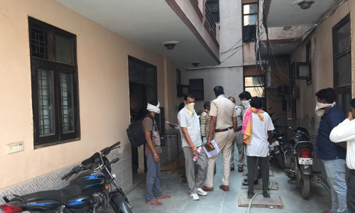 फरीदाबाद में 1 भाई और 3 बहनों ने फांसी लगाकर की आत्‍महत्‍या, बदबू आई तो हुआ मौत का खुलासा!