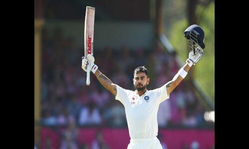 रोमांचक मोड़ पर पहला टेस्ट , कोहली रच पाएंगे यह इतिहास