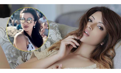 शमा सिकंदर ने शेयर किया बोल्ड फोटो, लोगों ने किया ट्रोल, बोले- रमजान में तो शर्म करो! शमा सिकंदर ने शेयर किया बोल्ड फोटो, लोगों ने किया ट्रोल, बोले- रमजान में तो शर्म करो!