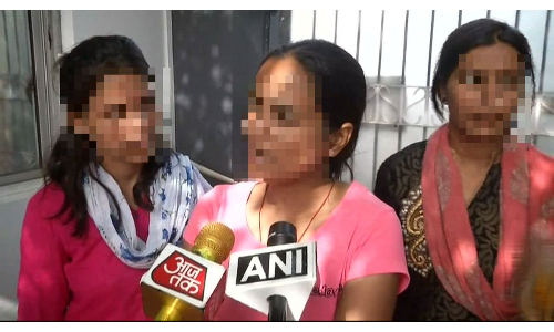 MP गजब है? पुलिस कांस्टेबल उम्मीदवार का जेल में पुरुषों के सामने    कराया प्रेग्नेंसी टेस्ट, मचा बवाल