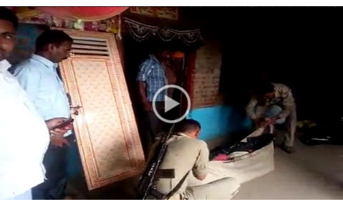 अवैध संबंधों के चलते पति ने पत्नी की हत्या कर खुद लगाई फांसी, फिर... अवैध संबंधों के चलते पति ने पत्नी की हत्या कर खुद लगाई फांसी, फिर...