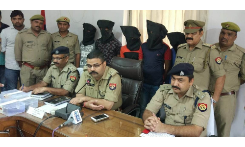 गाजियाबाद पुलिस ने वाहन चोर गिरोह का किया पर्दाफाश, 5 बदमाश गिरफ्तार
