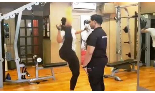 इस एक्ट्रेस की Kick देख भूल जाएंगे टाइगर श्रॉफ का एक्शन, फैन्स ने कहा- जबरदस्त