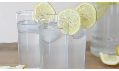 गर्मी में सोडा पानी पीते वक्त रखें इन बातों का खास ध्यान, नहीं तो हो सकता है ये दुष्परिणाम गर्मी में सोडा पानी पीते वक्त रखें इन बातों का खास ध्यान, नहीं तो हो सकता है ये दुष्परिणाम