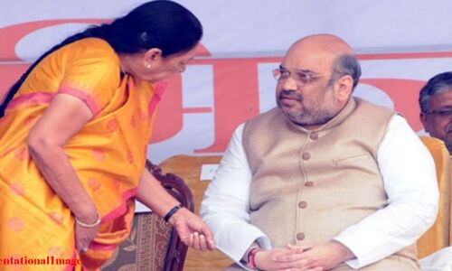 आनंदीबेन ने लगाये अमित शाह पर गंभीर आरोप, मोदी भी नाखुश