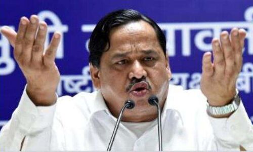 नसीमुद्दीन सिद्दीकी ने लगाया मुस्लिमों पर घिनौना आरोप सुनने वाले भी रह गये हैरान नसीमुद्दीन सिद्दीकी ने लगाया मुस्लिमों पर घिनौना आरोप सुनने वाले भी रह गये हैरान