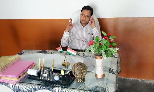 जन्म दिन पर पाक बिना बताये जाने वाले मोदी 18 जवानों कीमौत पर खामोश क्यों -दानिश खान