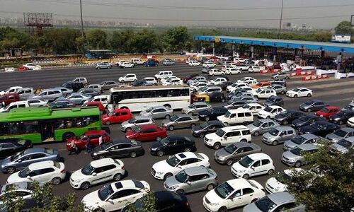 नॉएडा: DND पर सफर करने वालों को राहत की खबर, नहीं लगेगा टोलटेक्स नॉएडा: DND पर सफर करने वालों को राहत की खबर, नहीं लगेगा टोलटेक्स