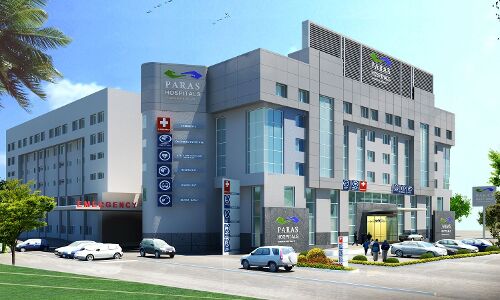 हॉस्पिटल का शर्मनाक काम: पैसे की खातिर मृत महिला का करते रहे इलाज