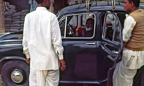 बाबा बोले , ले चल इस नदी मे मैं घबरा गया और मैंने कहा और फिर क्या हुआ? बाबा बोले , ले चल इस नदी मे मैं घबरा गया और मैंने कहा और फिर क्या हुआ?