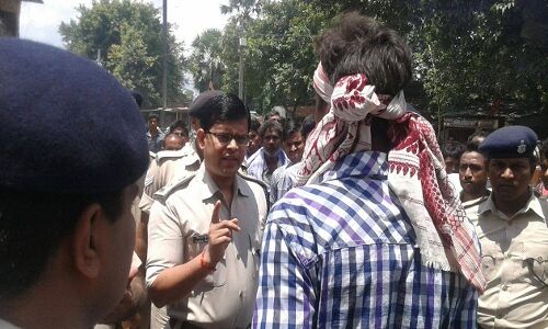 बिहार के छपरा में फेसबुक पोस्ट पर बबाल, दोनों समुदाय भिड़े