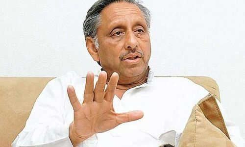 अस्‍पताल में मणिशंकर अय्यर को भीड़ ने खदेड़ा