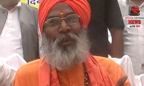 बीजेपी सासंद साक्षी महाराज का एटा में हुआ एक्सीडेंट बीजेपी सासंद साक्षी महाराज का एटा में हुआ एक्सीडेंट