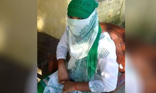 बरेली रेप: माँ ने बताया क्या गुजरा होगा मेरी बेटी पर, दरिंदों को दया नहीं आई