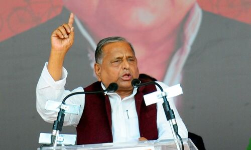 हम तो पीएम भी बन जाते, लेकिन अपने लोगों ने ही काम ख़राब किया - मुलायम सिंह