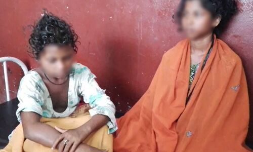 चलती कार में नाबालिग के साथ सामूहिक दुष्कर्म, बेहोश हुई तो फेंक दिया सड़क पर