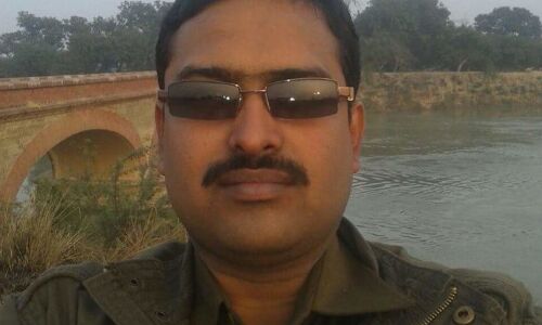 दविश देने गये SO की जीप पलटी, SO की मौत 2 सिपाही गंभीर घायल दविश देने गये SO की जीप पलटी, SO की मौत 2 सिपाही गंभीर घायल