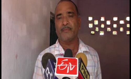 नीतीश कुमार के शराबबंदी की खुली पोल, जेडीयू नेता के घर से मिली शराब की खेप