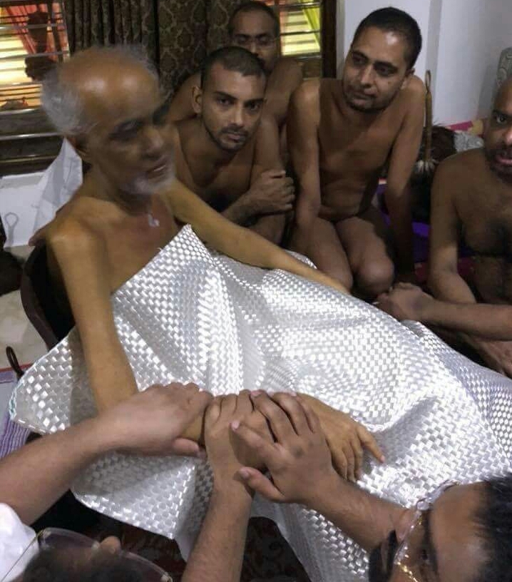 जैन मुनि तरुण सागर का 51 वर्ष की आयु में निधन , शाम को होगा अंतिम संस्कार