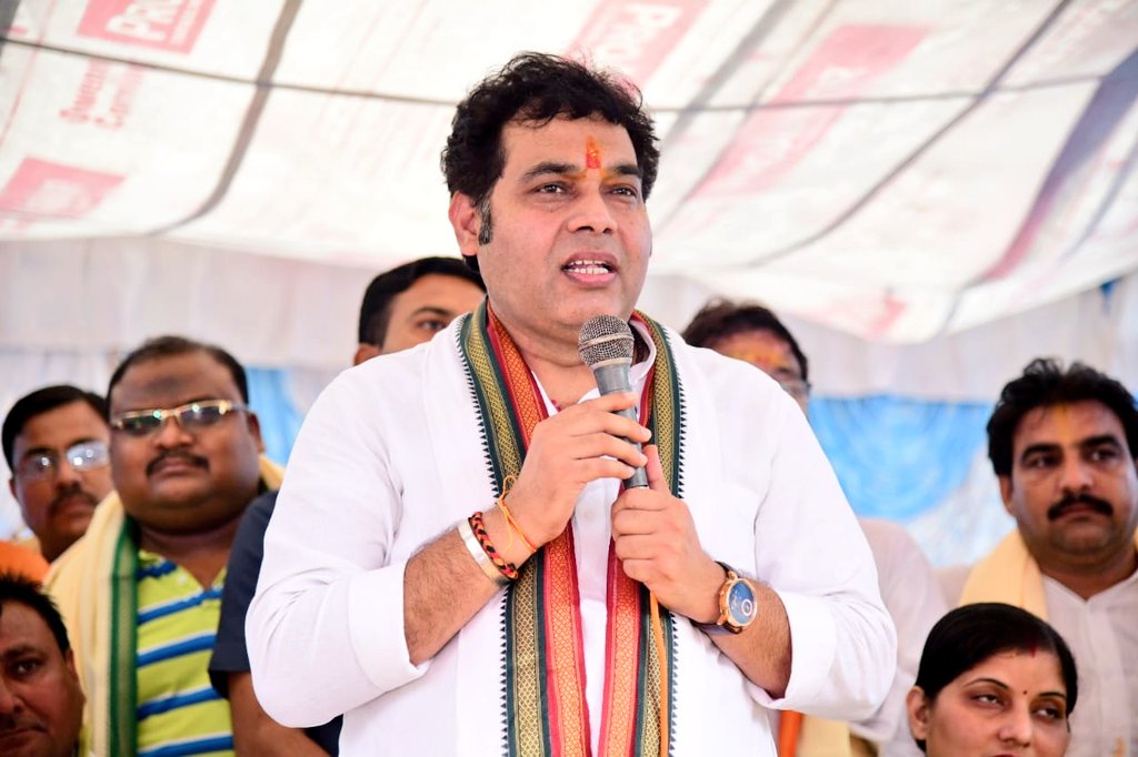 नोएडा, गाज़ियाबाद,लखनऊ और वाराणसी के लिए स्वन्त्रता दिवस पर मुख्यमंत्री योगी आदित्यनाथ का बड़ा ऐलान - श्रीकांत शर्मा नोएडा, गाज़ियाबाद,लखनऊ और वाराणसी के लिए स्वन्त्रता दिवस पर मुख्यमंत्री योगी आदित्यनाथ का बड़ा ऐलान - श्रीकांत शर्मा