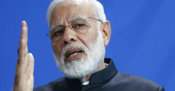 अब देश चला गटर की ओर, गटर और नाले से गैस बनाएंगे पीएम मोदी!