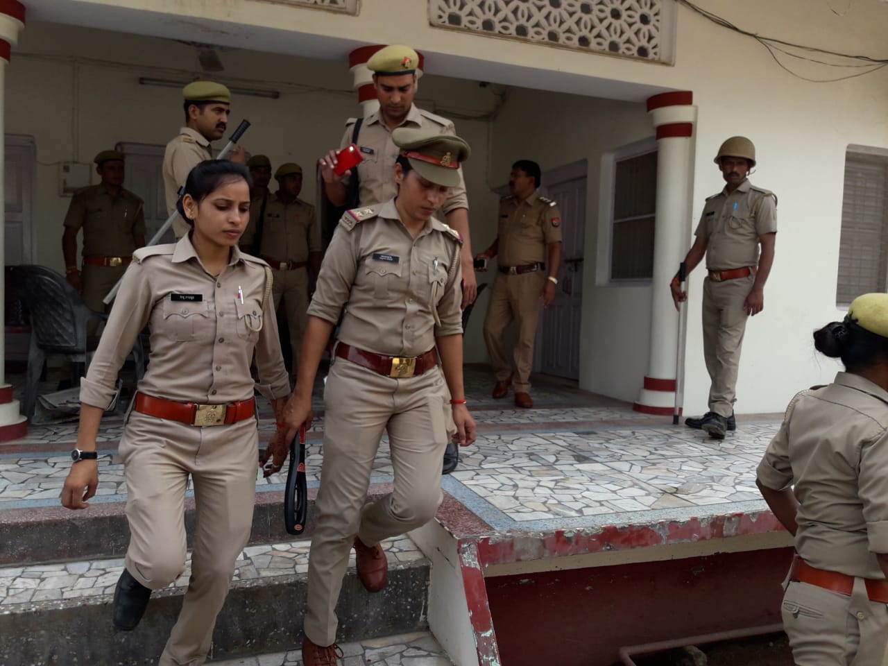 विधायक अशोक चंदेल की हत्या की साजिश का यूपी एसटीएफ ने किया पर्दाफाश विधायक अशोक चंदेल की हत्या की साजिश का यूपी एसटीएफ ने किया पर्दाफाश
