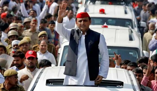 लखनऊ हाईकोर्ट ने दिया अखिलेश यादव को बड़ा झटका लखनऊ हाईकोर्ट ने दिया अखिलेश यादव को बड़ा झटका