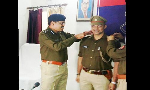 IG-SSP ने कंधे पर लगाया थ्री स्टार तो खिल उठे चेहरे...