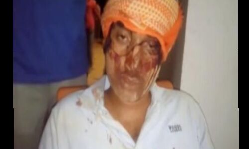 अखिलेश यादव की स्कोर्पियो पर की ताबड़तोड़ फायरिंग, मौके पर मौत मचा हडकम्प अखिलेश यादव की स्कोर्पियो पर की ताबड़तोड़ फायरिंग, मौके पर मौत मचा हडकम्प