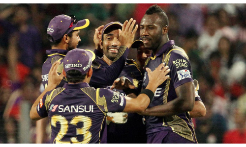 13 ओवर के बाद 112/3  हुआ है CSK का स्कोर , जाने किसने मारे कितने रन