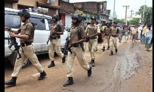 बिहार में हिंसा को लेकर दो बीजेपी नेता गिरफ़्तार बिहार में हिंसा को लेकर दो बीजेपी नेता गिरफ़्तार