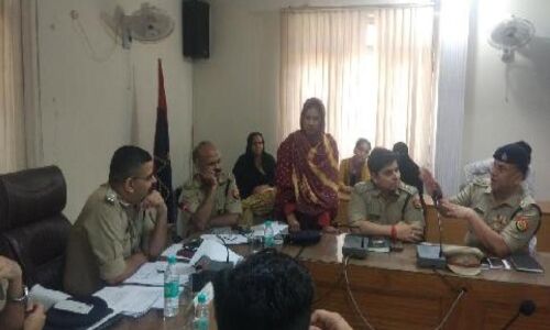 वादी दिवस पर एसएसपी वैभव कृष्ण ने सुनी वादी और विवेचक के बात, 7 प्रकरण मौके पर किये निस्तारित