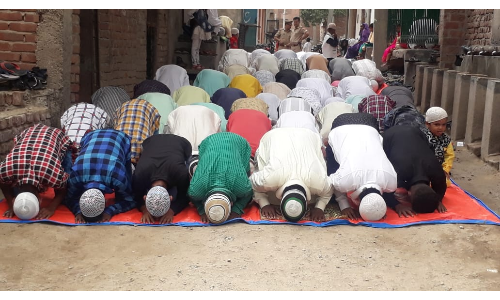 #EidMubarak : गाजियाबाद में हर्षोल्लास के साथ मनाई गई ईद