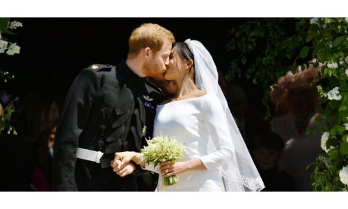 ऋषि कपूर ने शेयर किया प्रिंस हैरी और मेगन की शादी का सबसे फनी वीडियो, हंसते-हंसते लोटपोट हो जाएंगे!