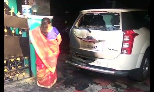 वीडियो: कोयंबटूर में BJP नेता की कार पर पेट्रोल बम से हमला, पुलिस ने शुरू की जांच