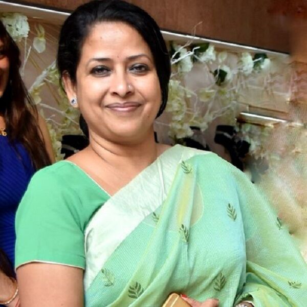 राष्ट्रपति की बेटी शर्मिष्ठा को FB पर भेजा अश्लील मैसेज, जाने शर्मिष्ठा ने क्या दिया जबाब राष्ट्रपति की बेटी शर्मिष्ठा को FB पर भेजा अश्लील मैसेज, जाने शर्मिष्ठा ने क्या दिया जबाब