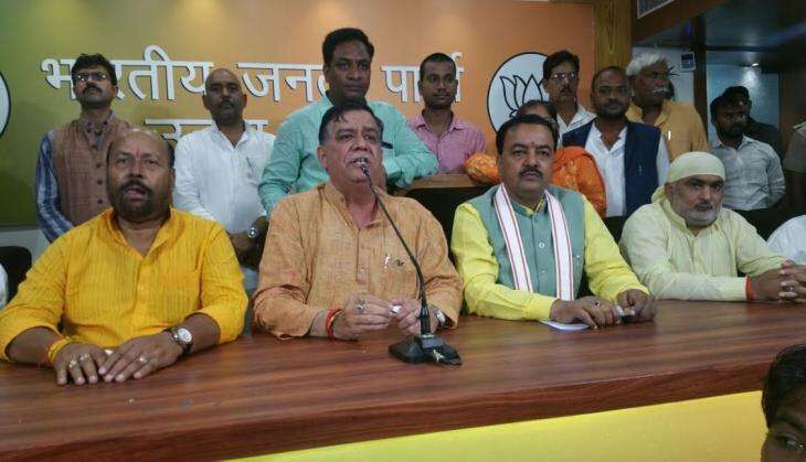 कांग्रेस, सपा, बसपा के 7 विधायक बीजेपी में शामिल