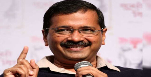 केजरीवाल बोले- सीधी उंगली से घी नहीं निकलती, ऊपर बैठे हैं बड़े-बड़े गुंडे केजरीवाल बोले- सीधी उंगली से घी नहीं निकलती, ऊपर बैठे हैं बड़े-बड़े गुंडे